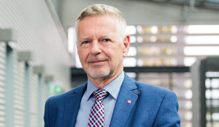 Károlyi László profilkép1